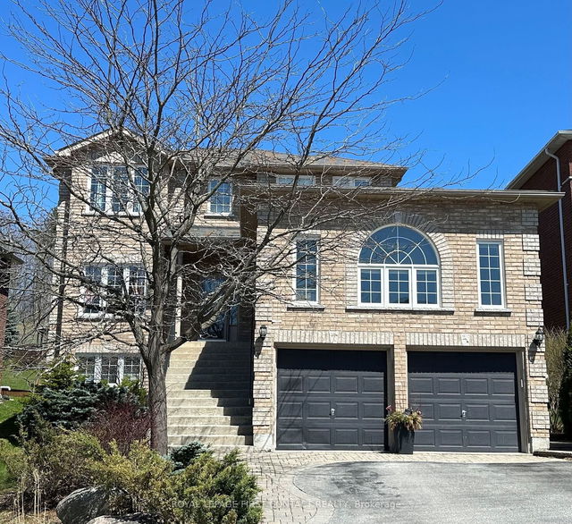 14 Pinecliff Crescent
