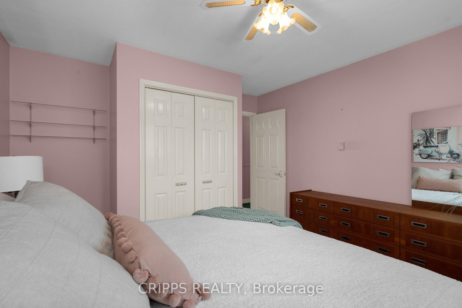 Listing Image 27