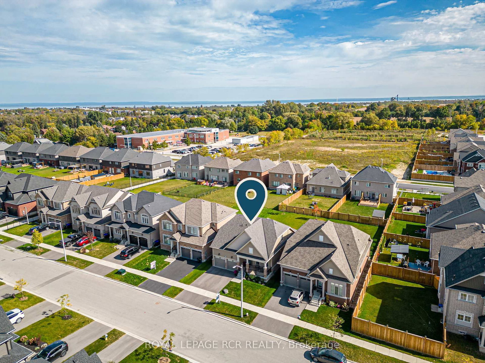 Listing Image 3