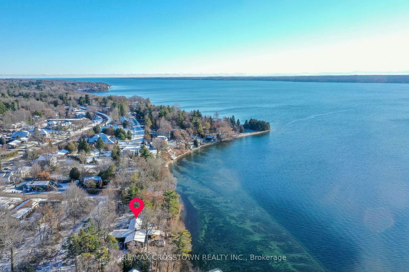 home for sale on 2A Penetanguishene Road