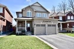 home for lease on 100 Sun King Crescent