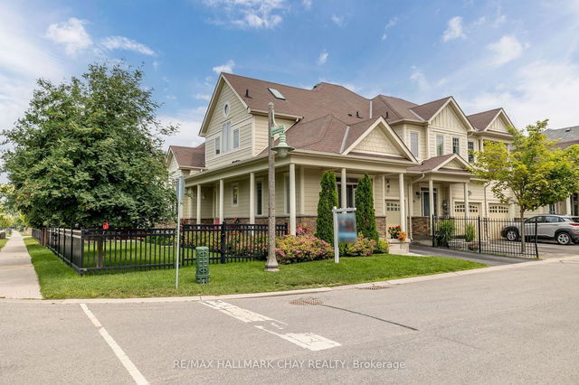 98 Savannah Crescent