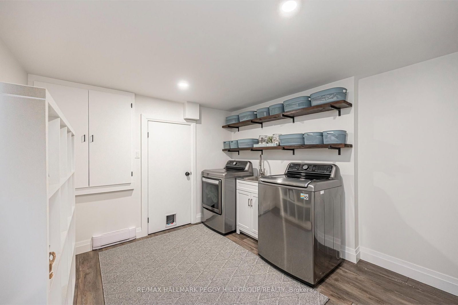 Listing Image 23