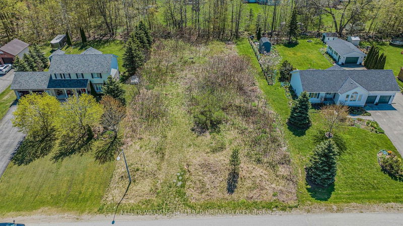 27 Boyd Cres  Oro-Medonte, L0K 1N0 | Image 3