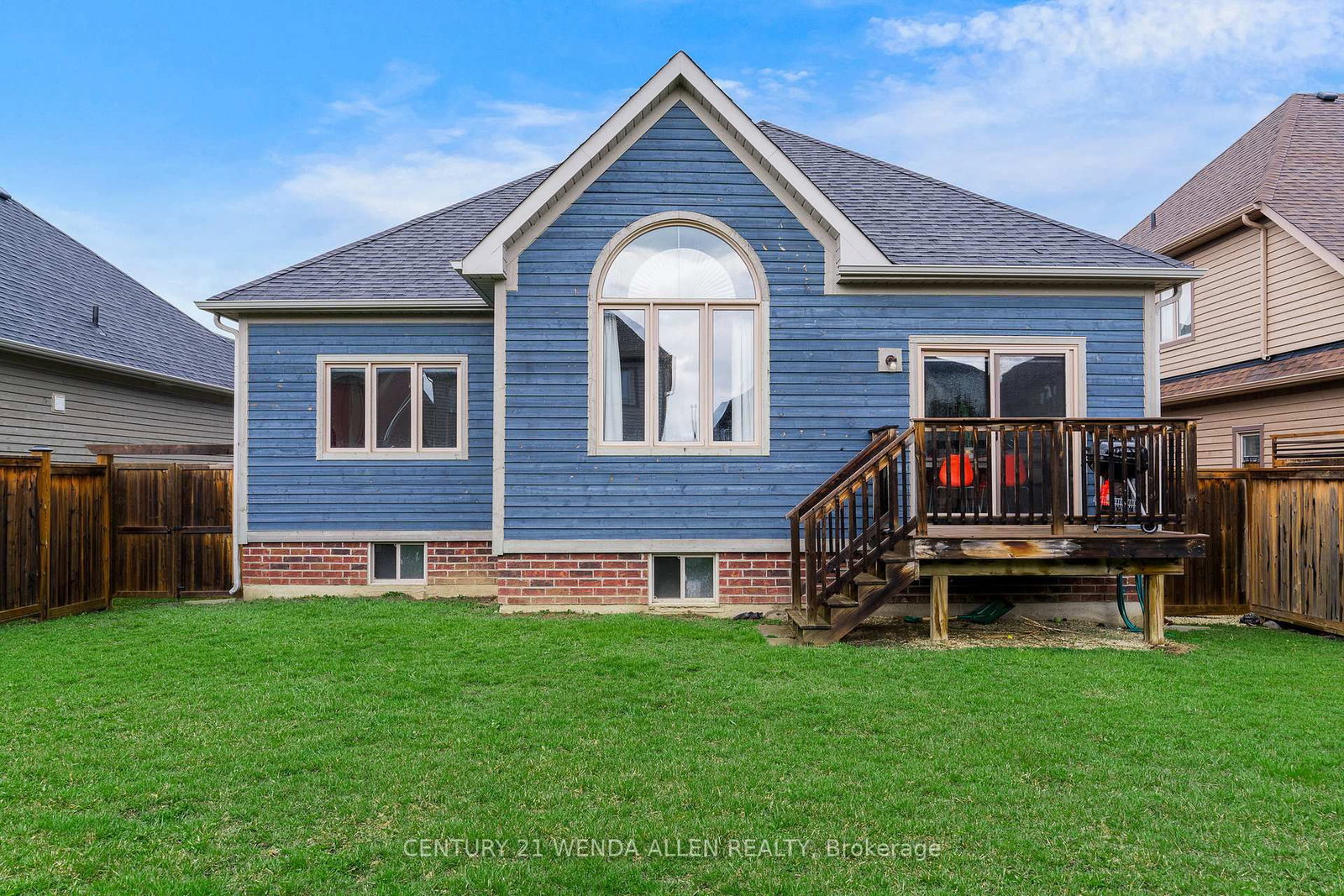 Listing Image 7