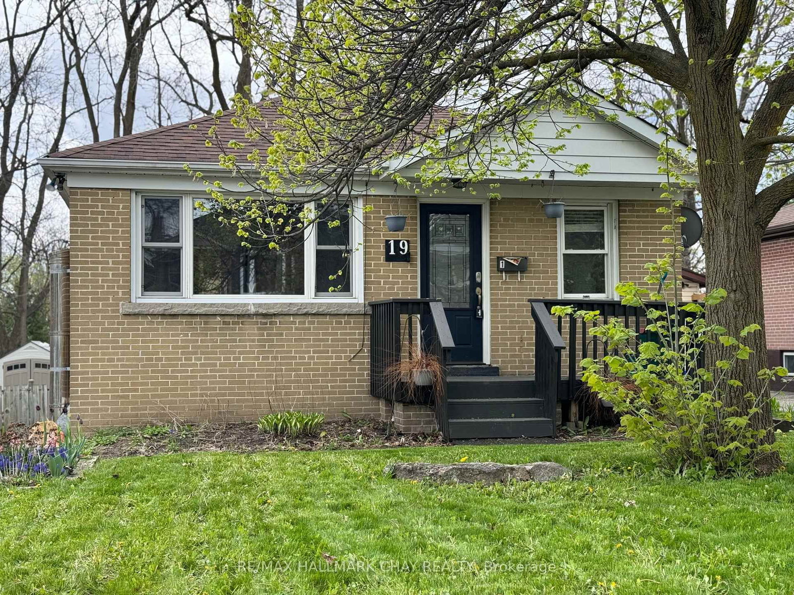 Listing Image 2