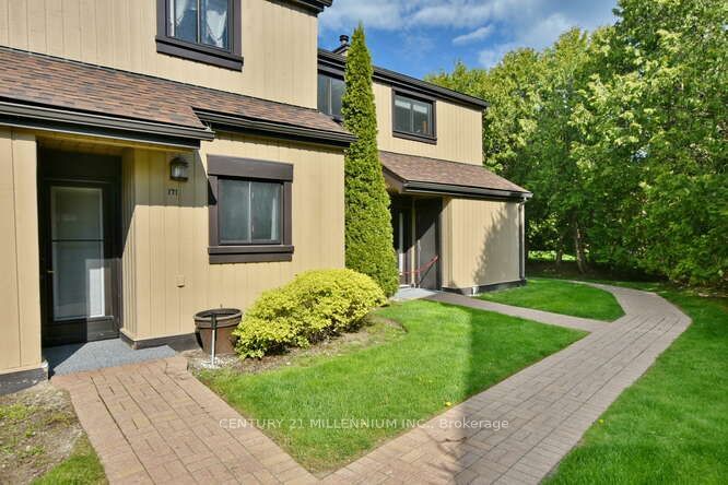 home for sale on 171 Escarpment Crescent
