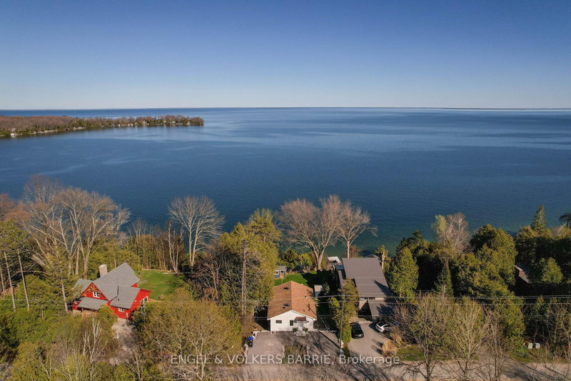 2371 Lakeshore Rd E, Oro-Medonte, L0L 1T0 | Image 3