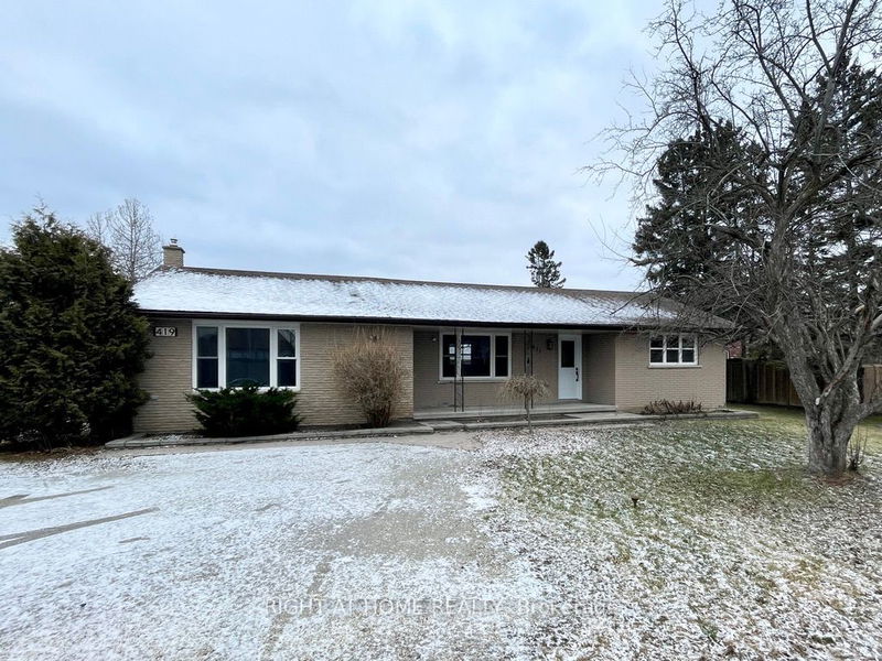home for lease on B-419 Mapleview Drive E
