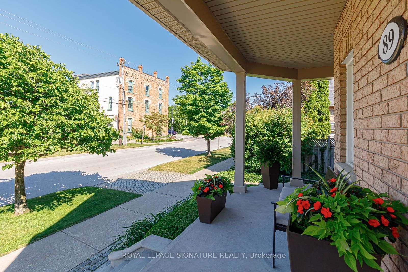 Listing Image 3