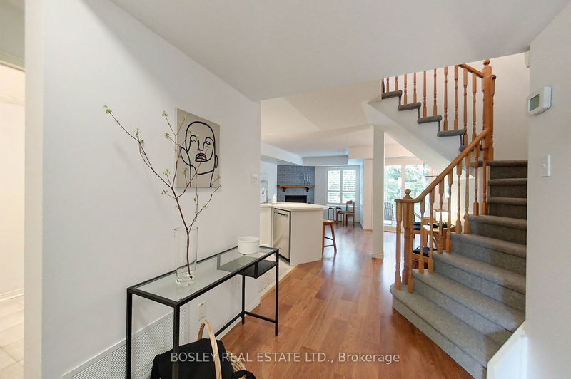 21 Barker Blvd W Collingwood, L9Y 4W4 | Image 2