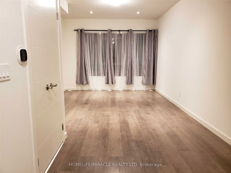 home for lease on 89-369 Essa Road E