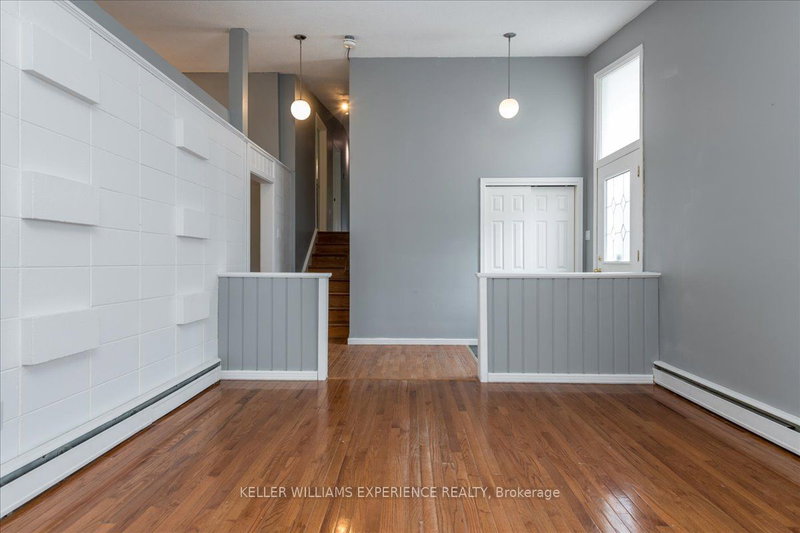 46 Eugenia St, Barrie, L4M 1P8 | Image 3