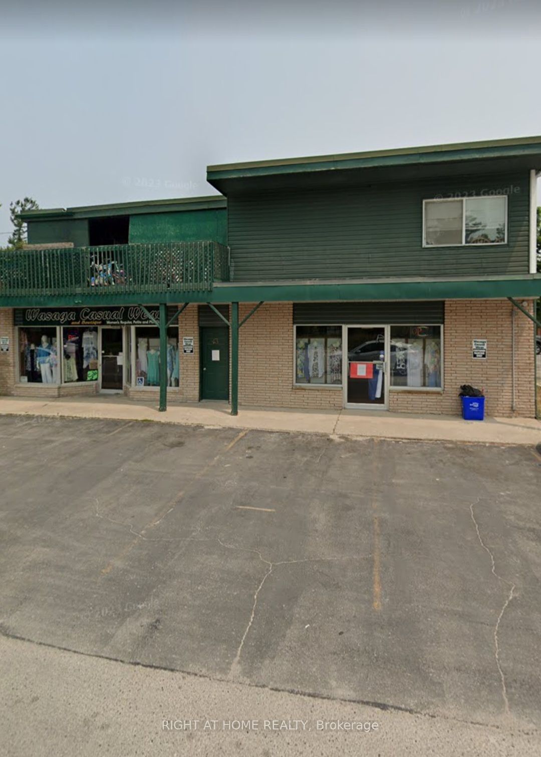 Store W/Apt/Office for sale at 43 19th Street, Wasaga Beach, Wasaga Beach, L9Z 2H5 - MLS: S8361306