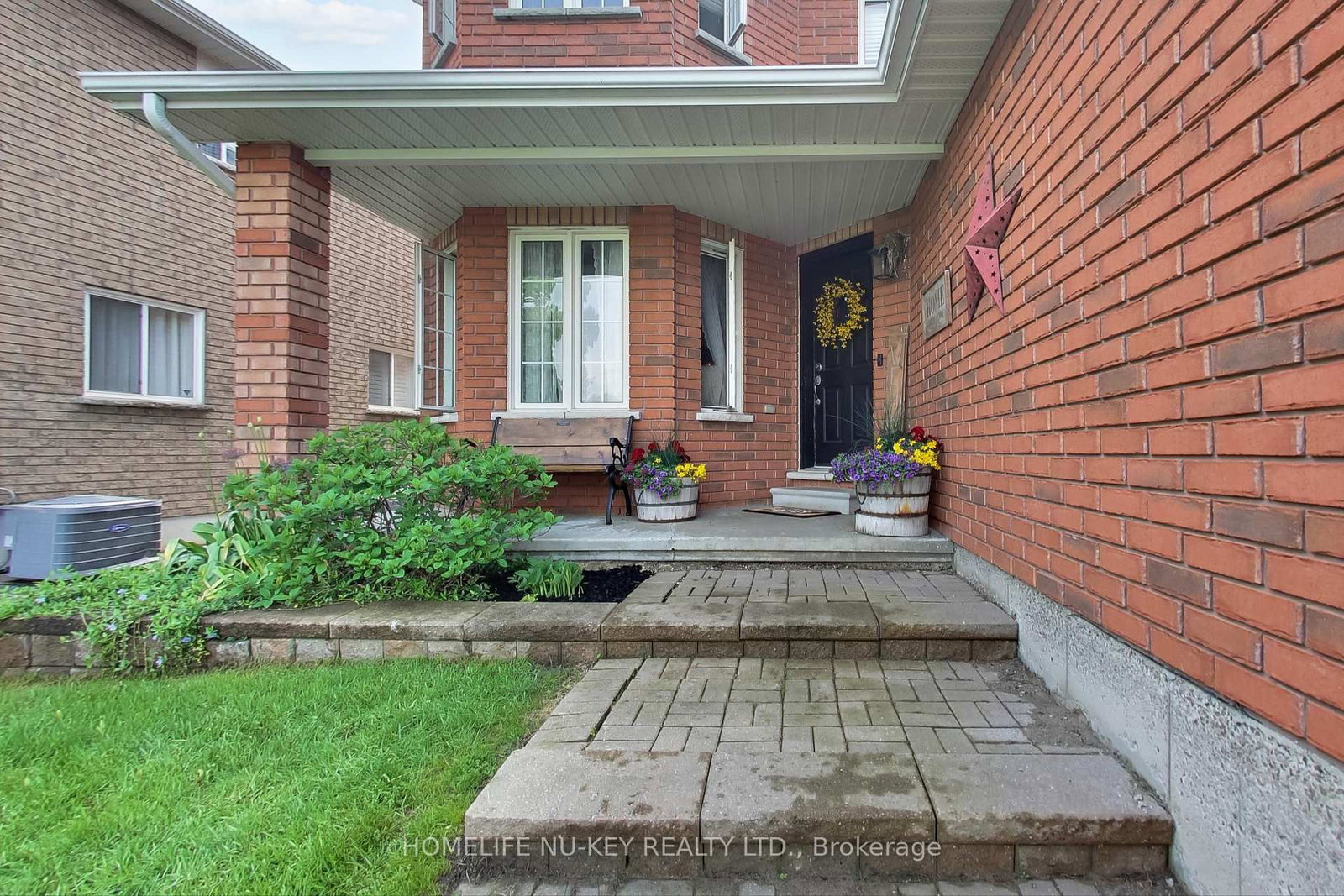 Listing Image 3