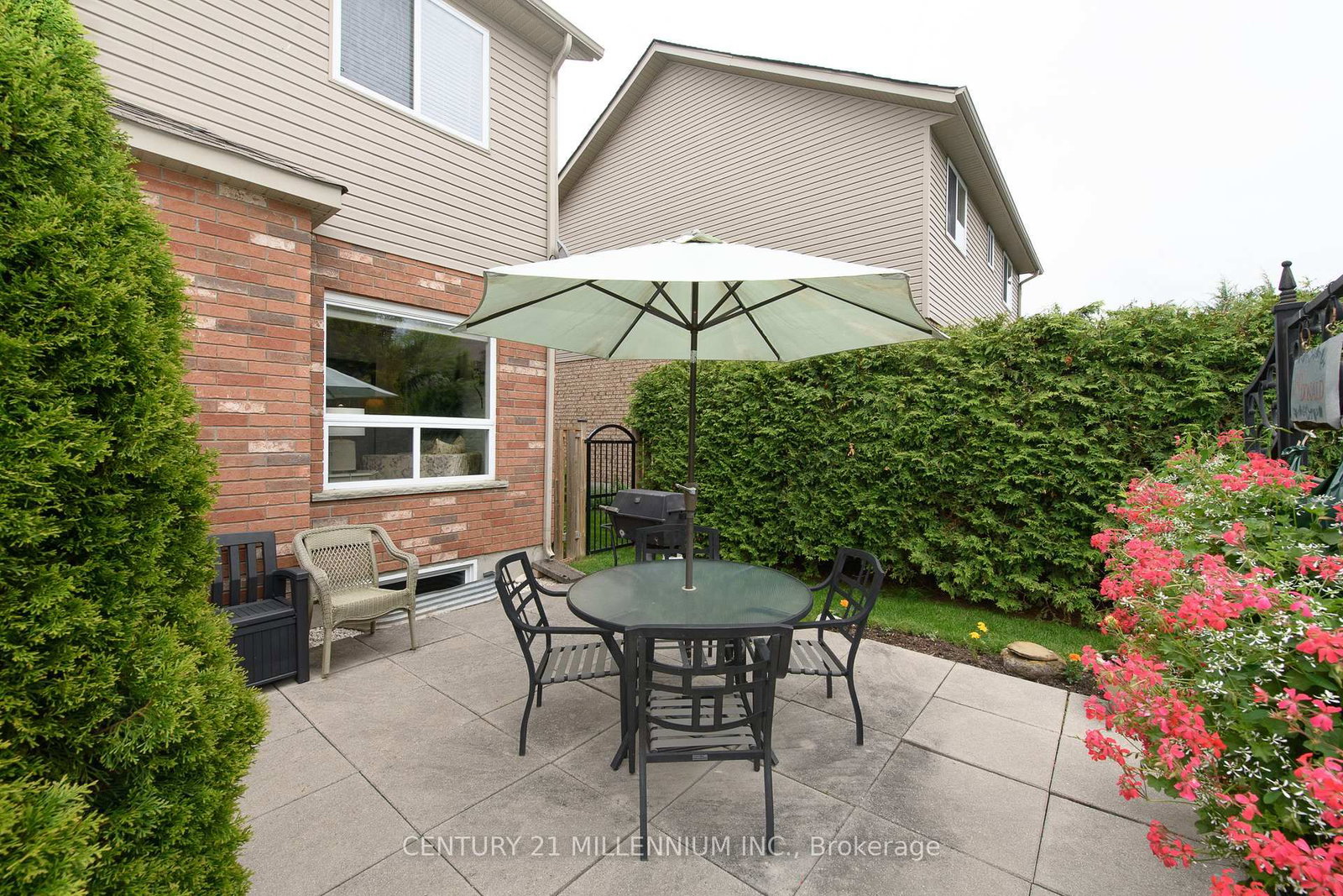 Listing Image 17