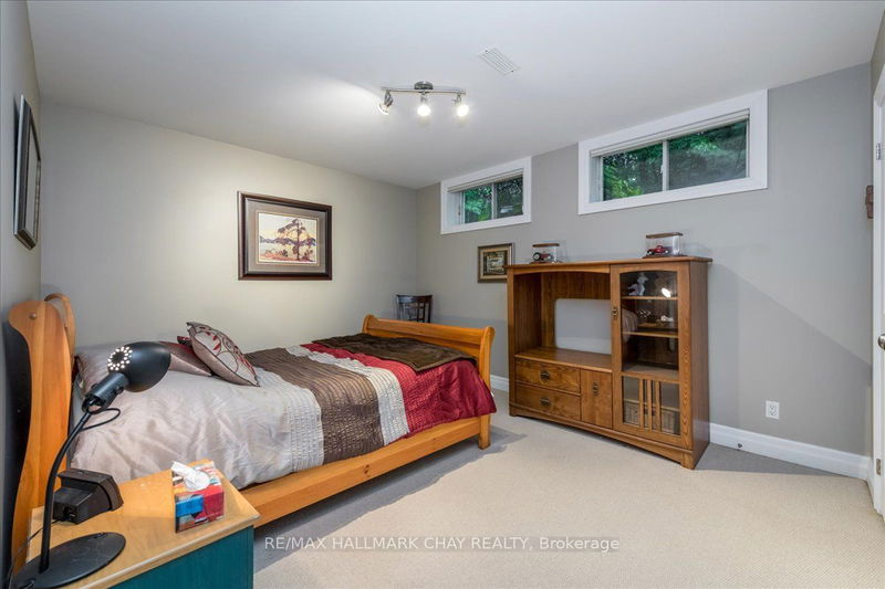 5 Timber Crt  Springwater, L0L 0H7 | Image 30