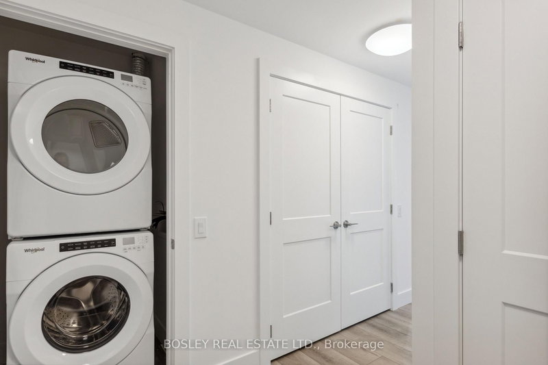 219 - 4 Kimberly Lane, Collingwood, L9Y 5T6 | Image 3