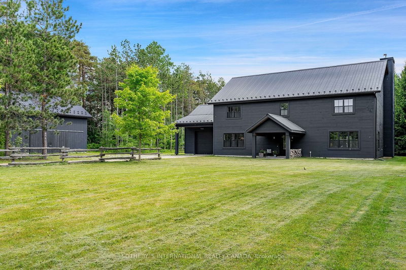home for sale on 7783 36/37 Nottawasaga Sideroad W