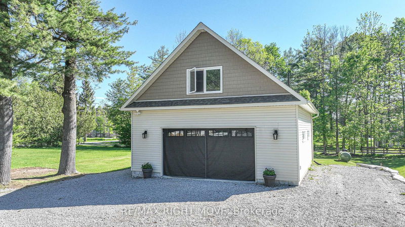 3015 Sparrow Lake Rd S Severn, L0K 2B0 | Image 3