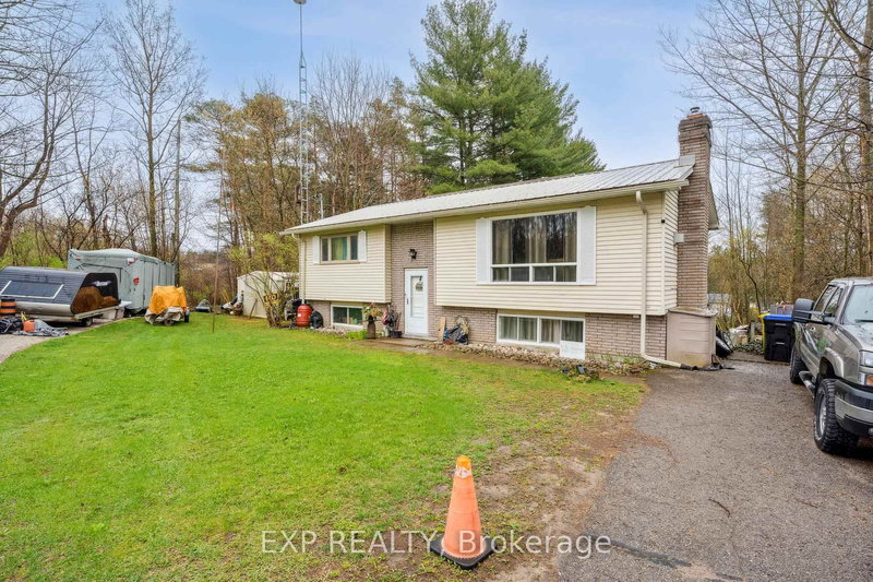 8570 Hwy 12, Oro-Medonte, L3V 0K1 | Image 2