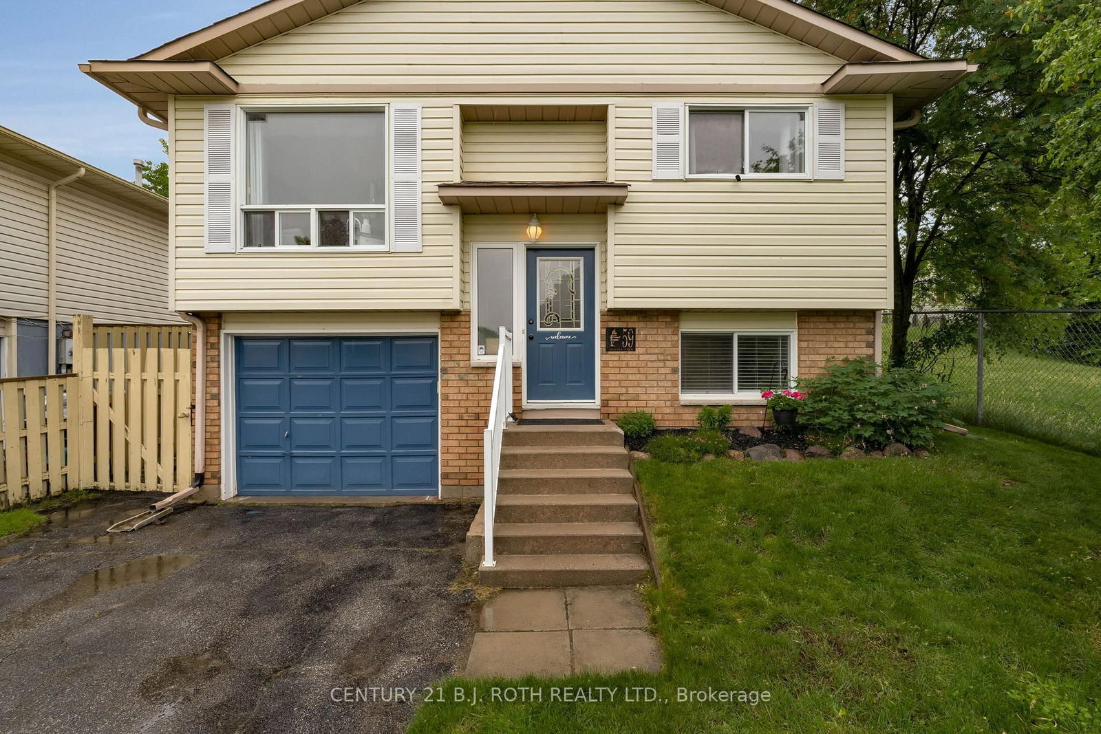Listing Image 3