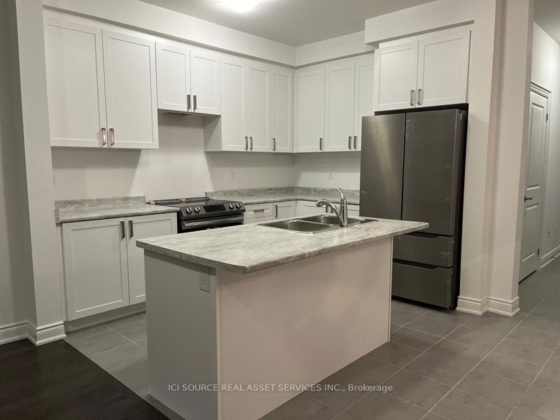 home for lease on 18 Autumn Drive