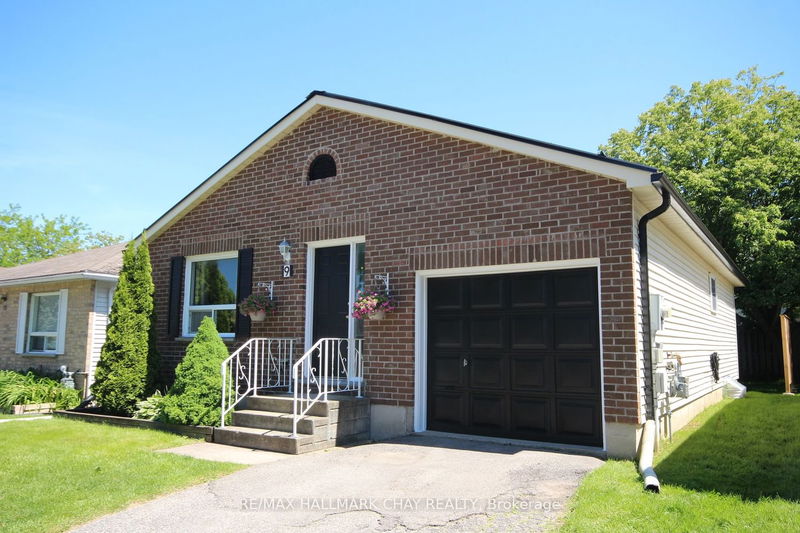home for sale on 9-231 Oxford Street