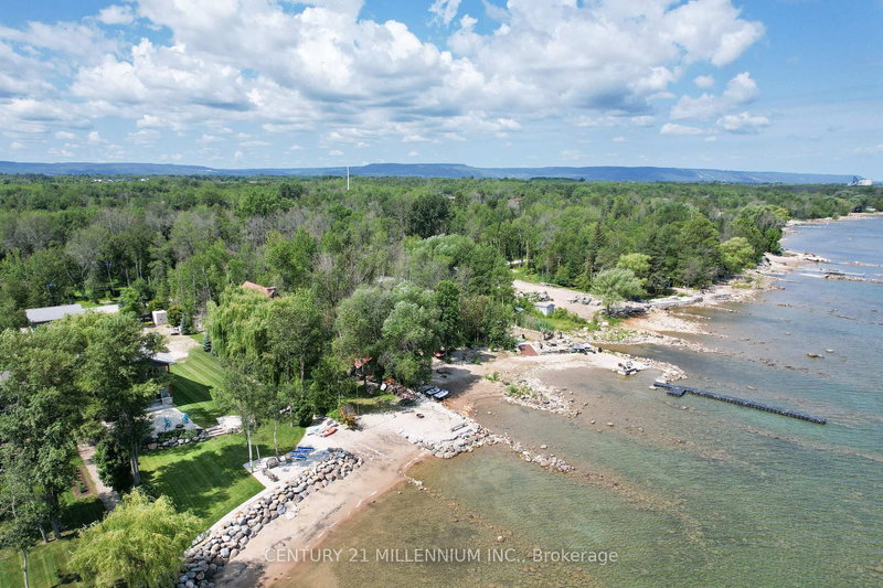 45 Glen Rd, Collingwood, L9Z 0X2 | Image 3