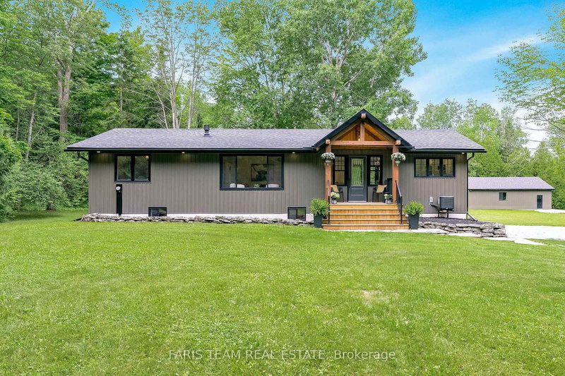 2764 Fairgrounds Rd, Severn, L3V 0Y2 | Image 2