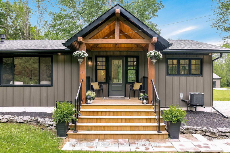 2764 Fairgrounds Rd, Severn, L3V 0Y2 | Image 3