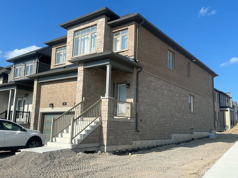 48 Barnyard Tr, Barrie, L9J 0C2 | Image 2