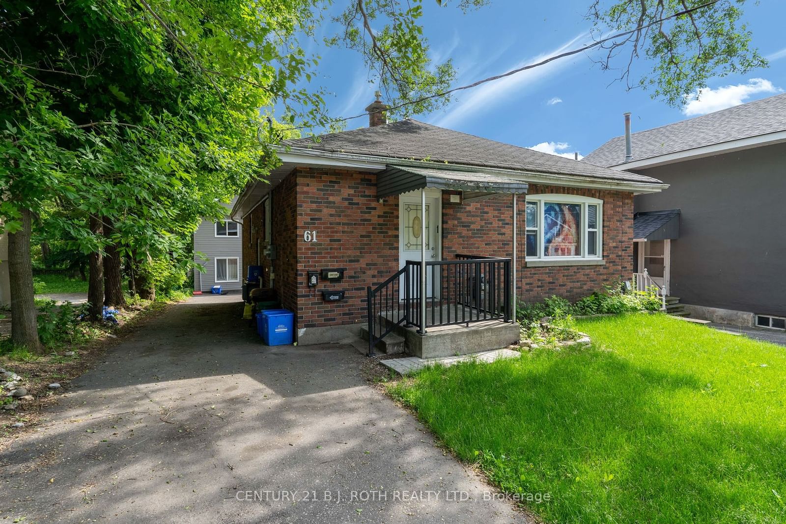 Listing Image 3