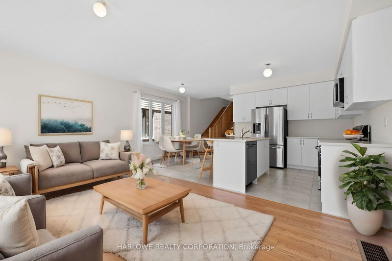 home for lease on 15 Durham Avenue