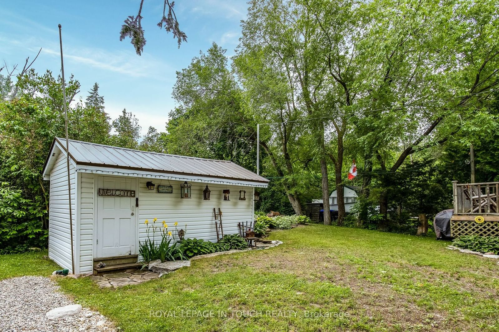 Listing Image 7