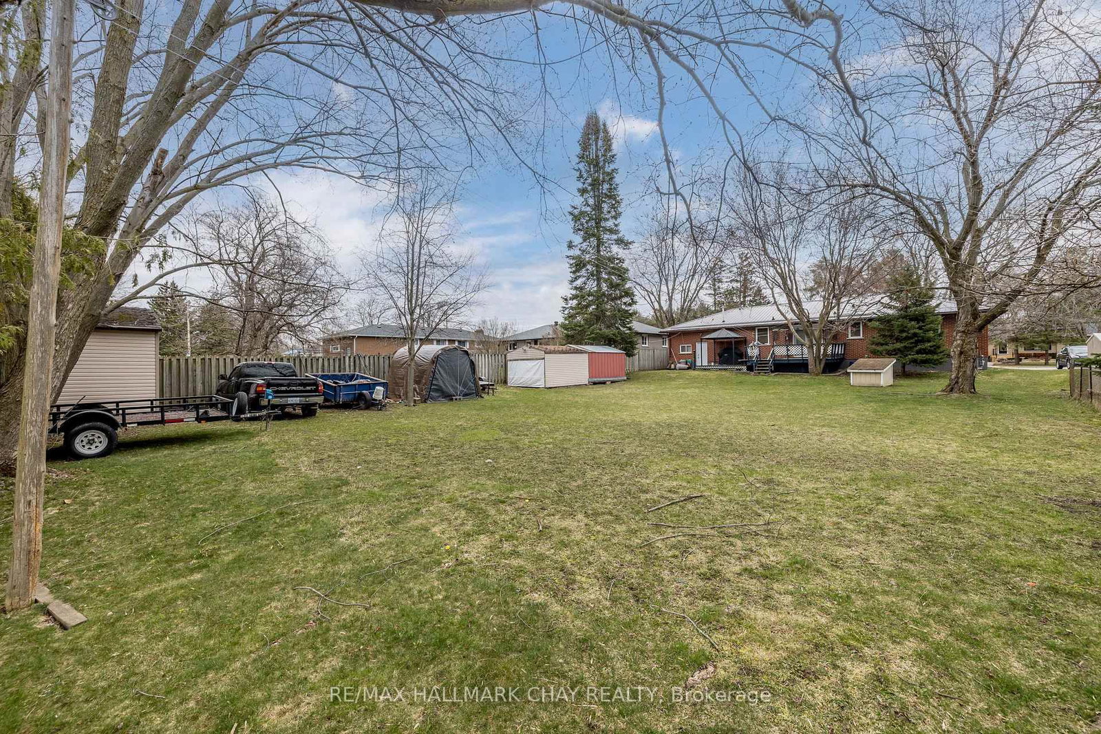 Listing Image 7