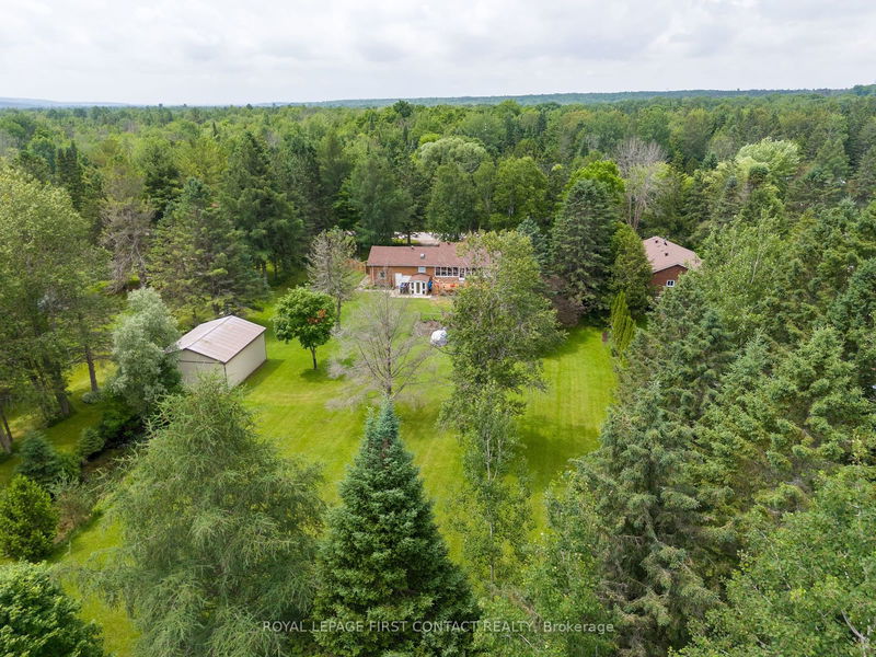 1417 Gill Rd  Springwater, L9X 1M4 | Image 35