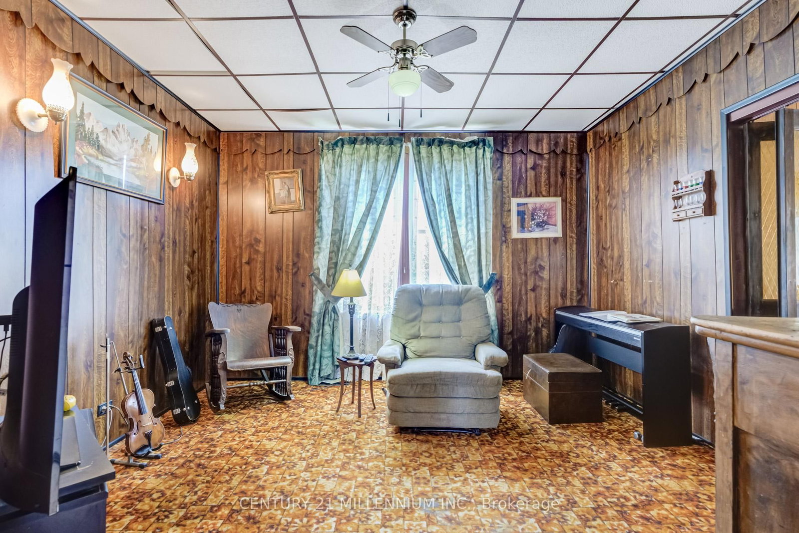 Listing Image 13