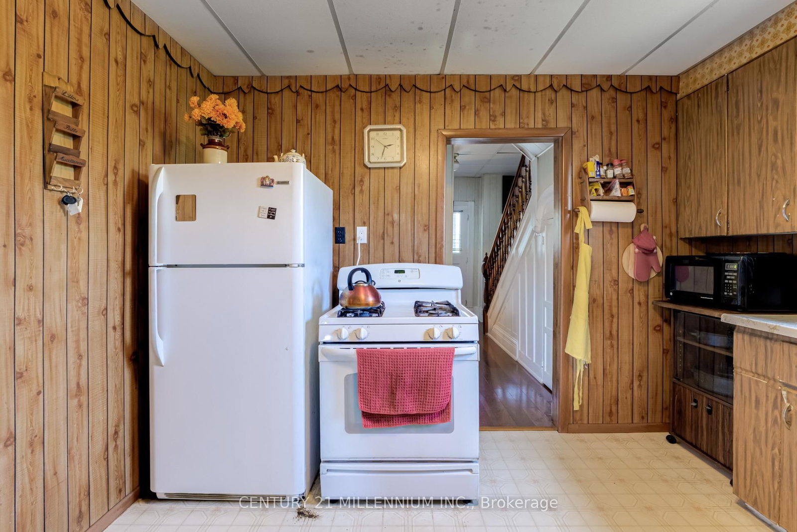 Listing Image 17