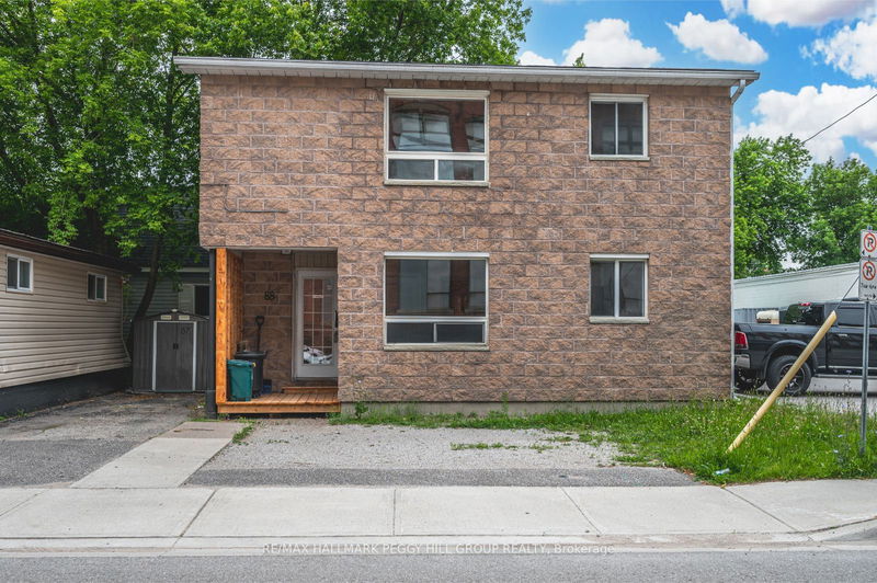 home for lease on Main-88 Wyandotte Street