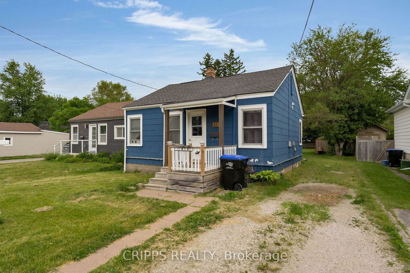 home for sale on 539 Hurontario Street