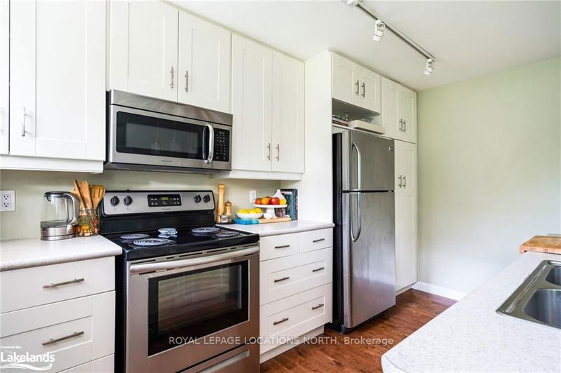 63 Maple St  Collingwood, L9Y 2P7 | Image 6