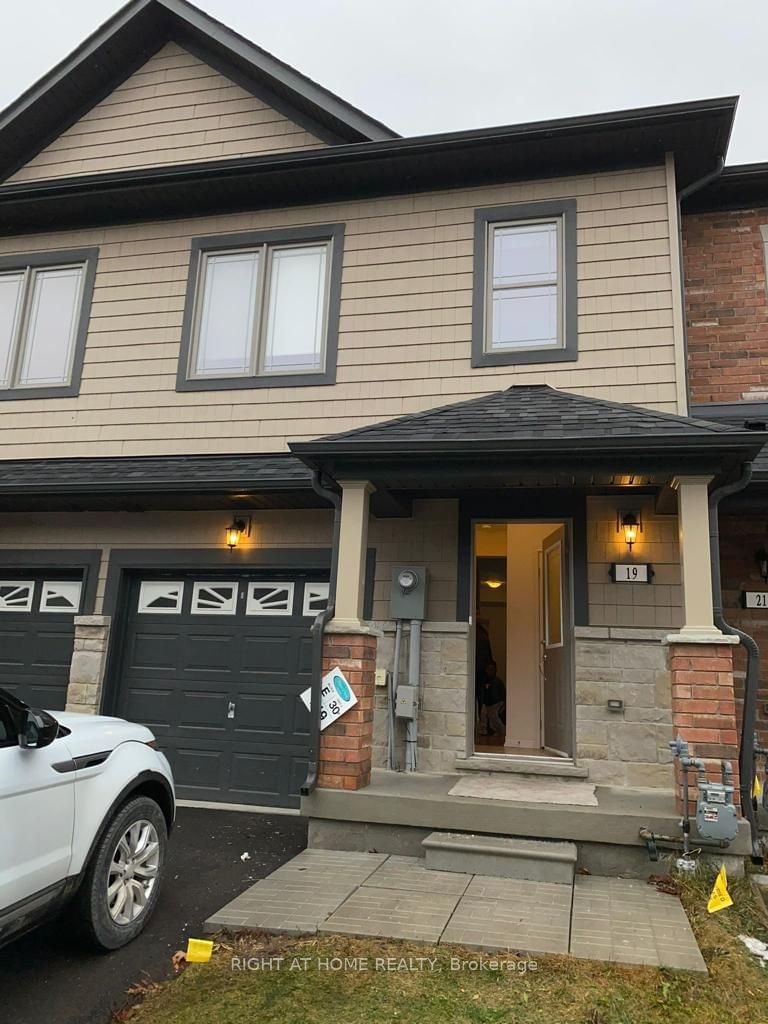 home for lease on 19 DENEB Street