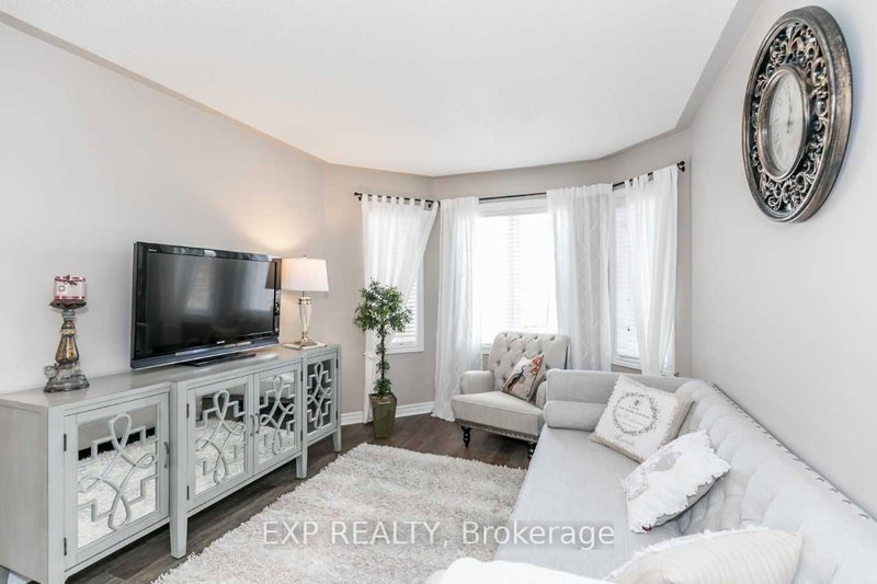 114 Bird St, Barrie, L4N 0W6 | Image 2