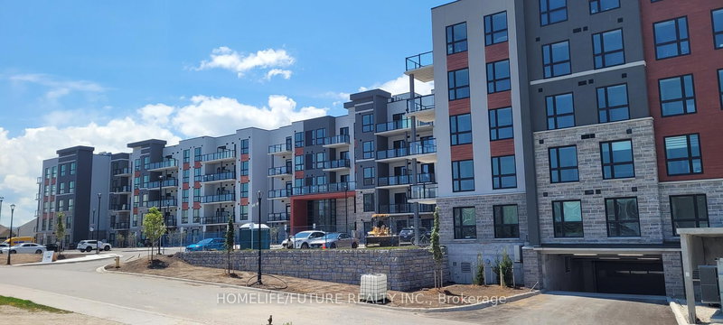 409 - 4 Kimberly Lane, Collingwood, L6Y 5T6 | Image 2