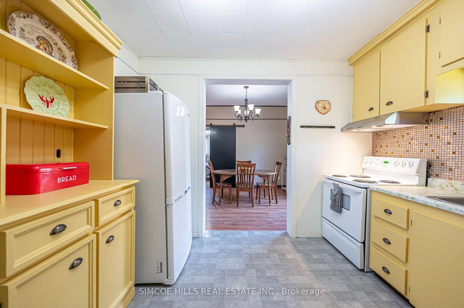 Listing Image 7
