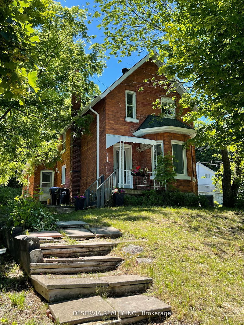 home for lease on 154 Sixth Street