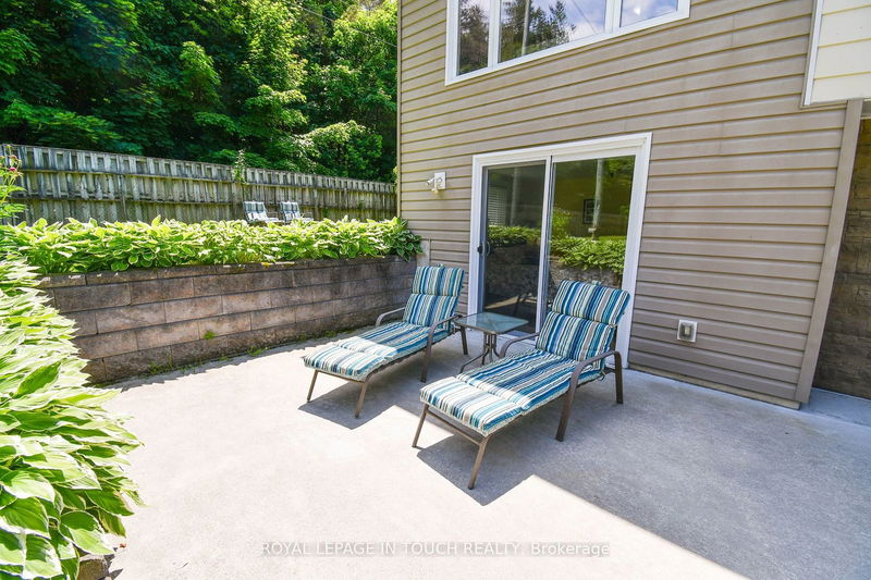 21 Park St  Penetanguishene, L9M 1P6 | Image 4