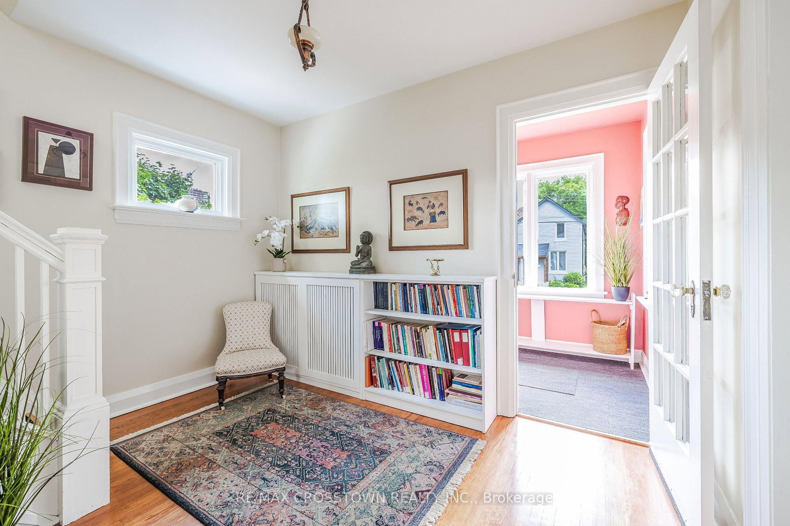 Listing Image 6