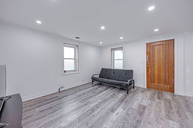 144 Queen St  Springwater, L0L 1P0 | Image 28